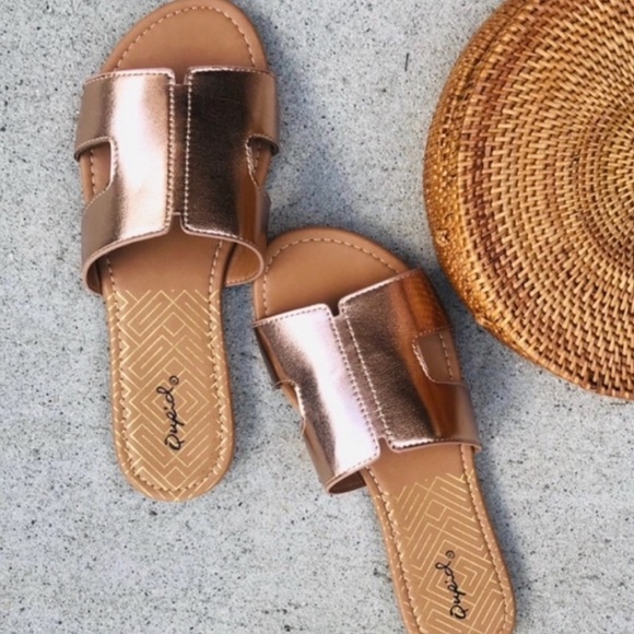 Shoes - NEW Sofia Sandal- Rose Gold